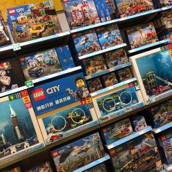 -乐高授权专卖店(济南万象城店)