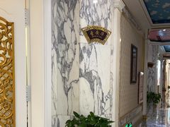 -皇宫大酒店