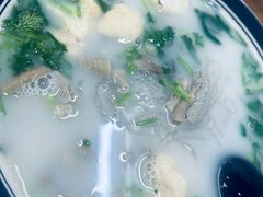 -鸭小妹鸭血粉丝(老门东店)