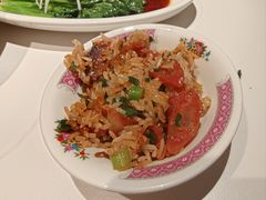-炆艺乳鸽·煲仔饭大排档(望京来广营店)