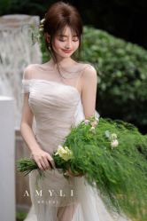 -艾米丽婚纱礼服