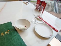 餐具摆设-顺味凤城(九六广场店)