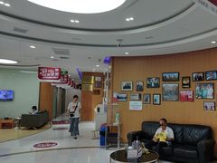 -雅悦齿科(顾村公园店)