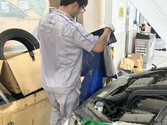 -交运起申一汽大众4S店(内江路店)