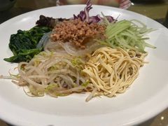 -山楂树融合菜餐厅
