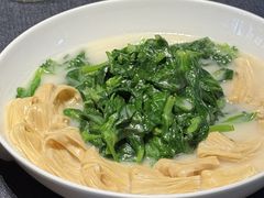 -遇外滩(BFC外滩金融中心店)