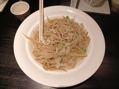 -吴越荣记苏州菜·松鼠桂鱼 100% 活鱼现做(月光码头店)