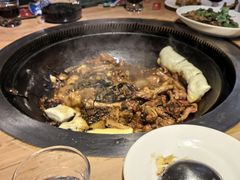 -咱屯子铁锅炖直营店(保利店)