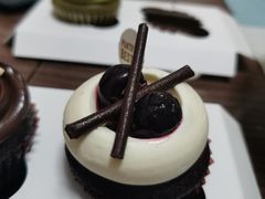 黑森林杯子蛋糕-派悦坊·甜品·蛋糕(日坛店)