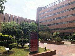 -香港理工大学