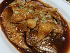 温式黄鱼烧年糕-柒园·三十年创意杭帮菜(龙湖滨江天街店)