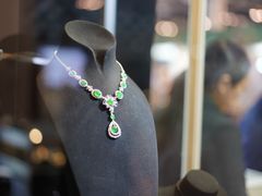 -东浩兰生上海世博展览馆