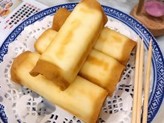 金牌炸牛奶-广信牛奶甜品世家(台东店)