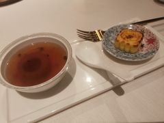 桃胶炖雪梨-三号黄浦会Canton Table