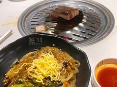 杂菜-本家韩国烤肉(青岛万象城店)