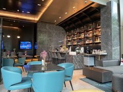 -星河吉酒店-BOND大堂吧·咖啡·简餐