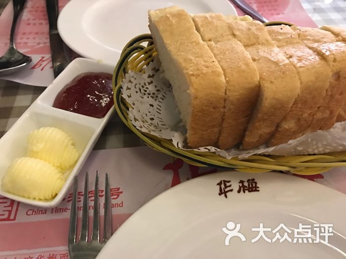 华梅西餐厅(中央大街店)面包图片 - 第75张
