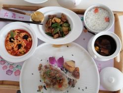 -月满阁月子中心(莲湖区店)