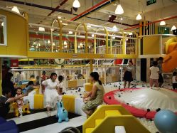 -泛尼尼儿童乐园(文化广场店)