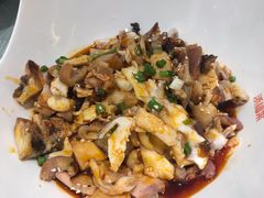 墨鱼三宝-添福来墨鱼饺子 · 海鲜东北菜(大连星海·黄浦路店)