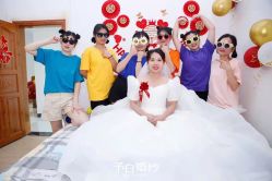 -予白婚纱礼服馆