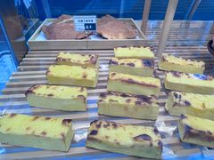 -酥大興·新国潮糕点配茶饮(龙岗万达黑金店)