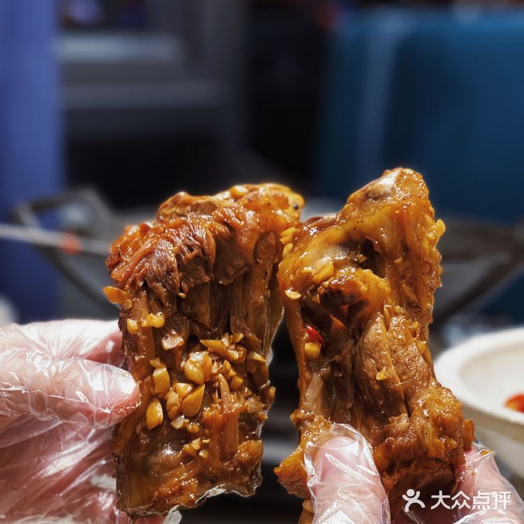 没想到我在番禺竟然发现一家敲好吃的湘菜😋