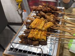 -烤满分·东北烧烤(首经贸店)