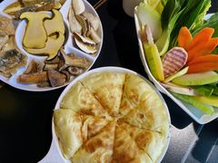 -野菌皇海景野生菌火锅(滨海大道店)