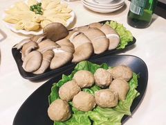-围炉·川味鲜货火锅(万达珍珠坊店)