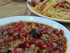 中辣辛辣猪蹄-贤花饭店(城阳店)