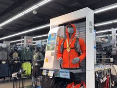 -迪卡侬(越秀公园店)