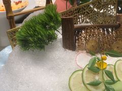 -忆江南·临江鱼馆