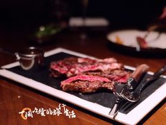 -The ROOF (通盈中心店)