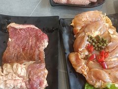 -啊美丽炭火烤肉(滑翔一店)