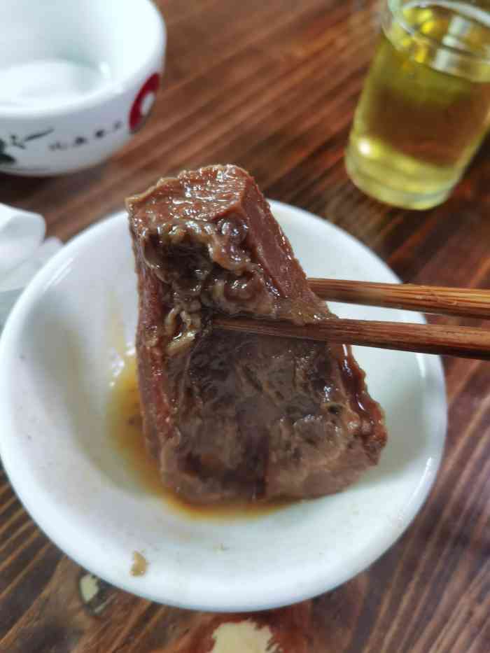 莽子牛肉-"位置有点难找 但是环境很有重庆特色 从平.