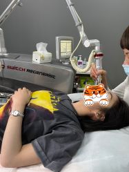 -南京健丽·去眼袋医疗美容机构