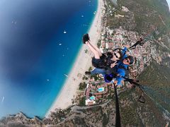 -费特希耶滑翔伞