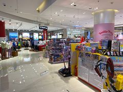 -资和信百货商场