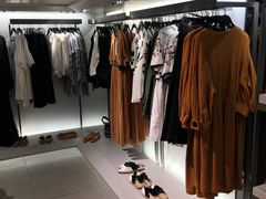 -ZARA(凯德乐峰广场店)