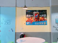 -谭大厨龙虾馆(中交公园时光美食街店)