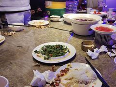 -巴特餐饮6加1音乐餐吧·新疆菜