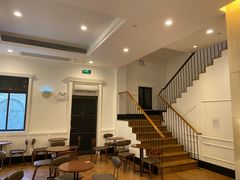 大堂-星巴克臻选(广州沙面店)