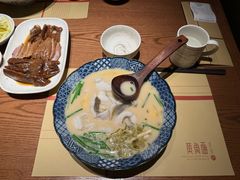 -荣家黄鱼面(前滩太古里店)