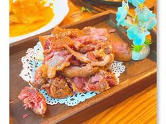香酥咸蹄膀-东北人家铁锅炖(鞍山路店)