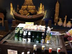 -彩虹云霄酒店75层国际自助餐