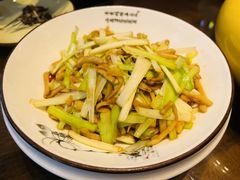 -何氏排骨(左家塘店)