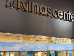 -文艺复兴百货(米兰大教堂广场店)