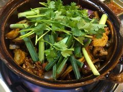 -胡须佬鸡煲四季火锅店(石厦西村直营店)