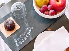 -深圳国际会展中心希尔顿酒店(前海华发冰雪世界店)